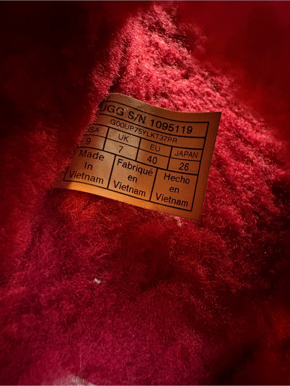 UGG Fluff Yeah Slide - Picture 6 of 6